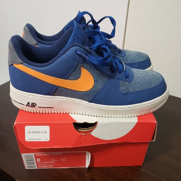 white and orange uptowns